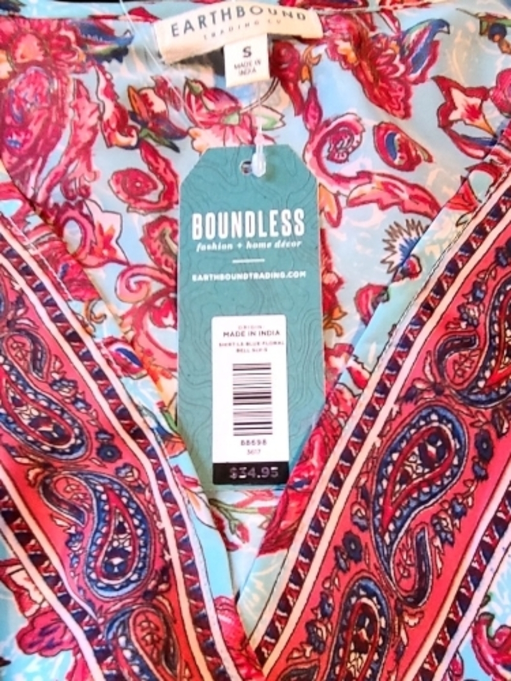 NWT Earthbound Floral Paisley V-Neck Top - Pink & Aqua